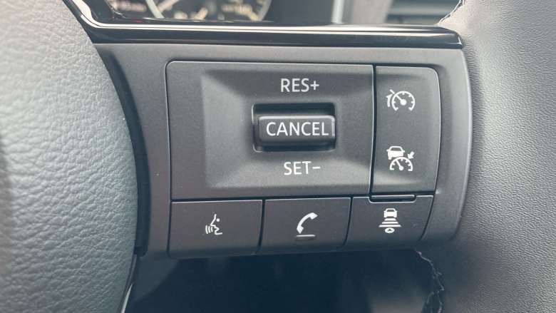 Nissan Qashqai 1.5 E-Power Acenta Premium 5dr Auto Hybrid Hatchback